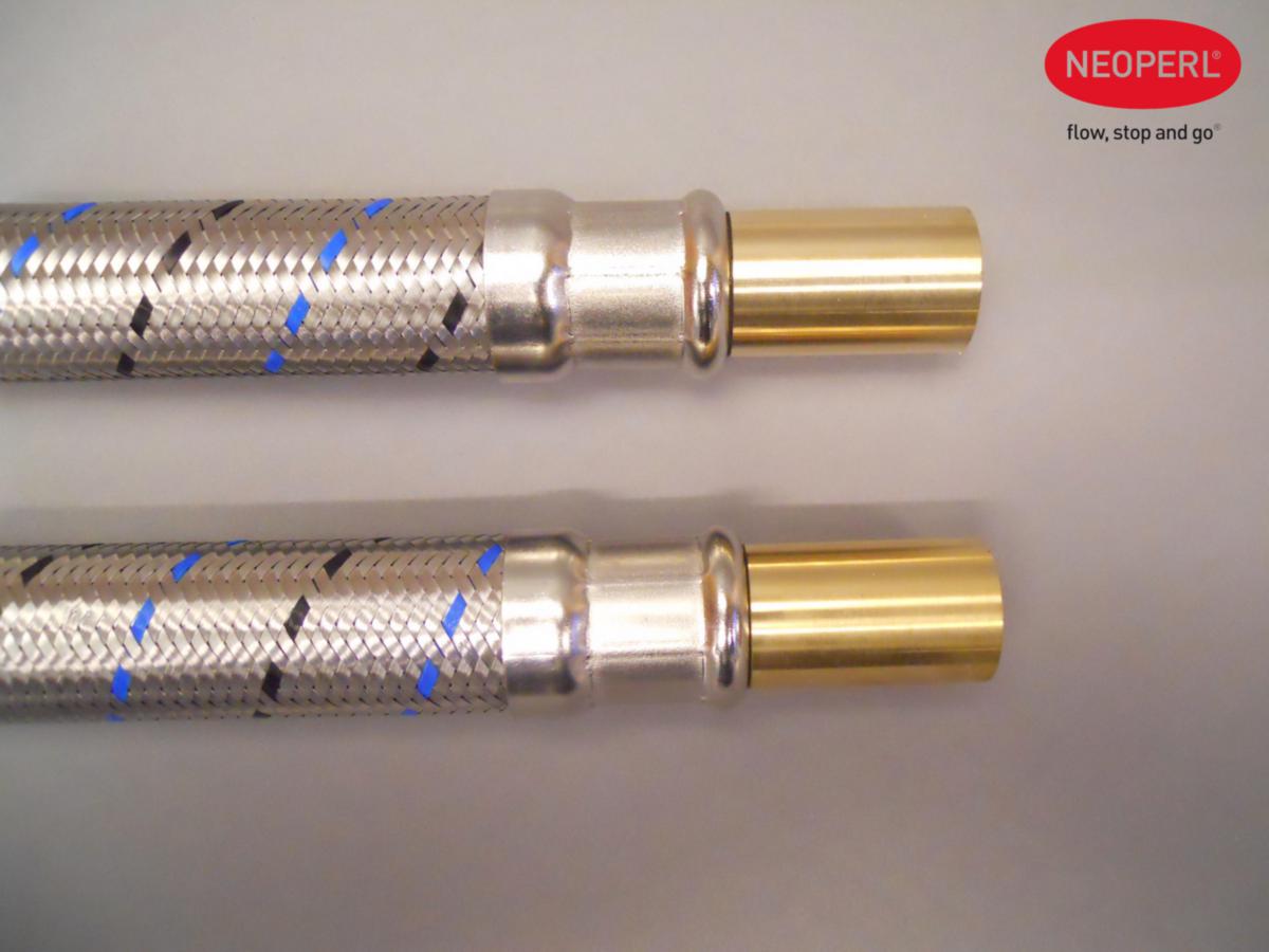 Diffusionstät slang rostfri omflätning med slätände för kläm-eller presskoppling, Neoperl - NEOFLEX BUTYL DN13 800 MM 15 MM X 15 MM RAK SLÄTÄNDE