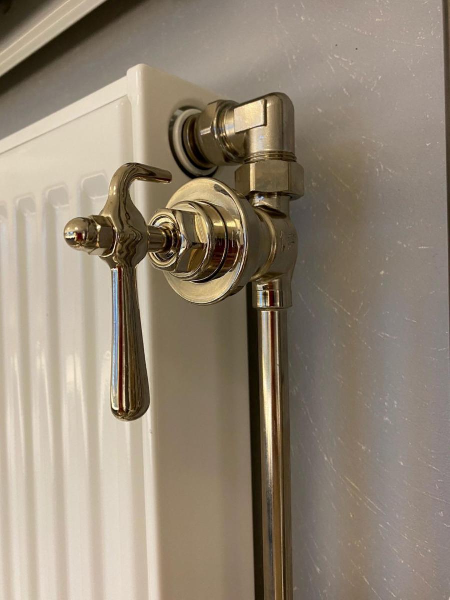 Slottsvred, SNH Förnicklat, Purmo - SNH SLOTTSVRED FÖRNICKLAT HANDVRED TILL RADIATORVENTIL