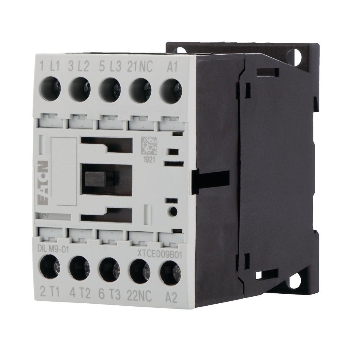 Kontaktor 3-polig 3-90 kW DILM7-DILM38, med inbyggd hjälpkontakt , Växelspänningsmanöver - KONTAKTOR 1NC,4KW,9A DILM9-01(200V50HZ,240V60HZ)