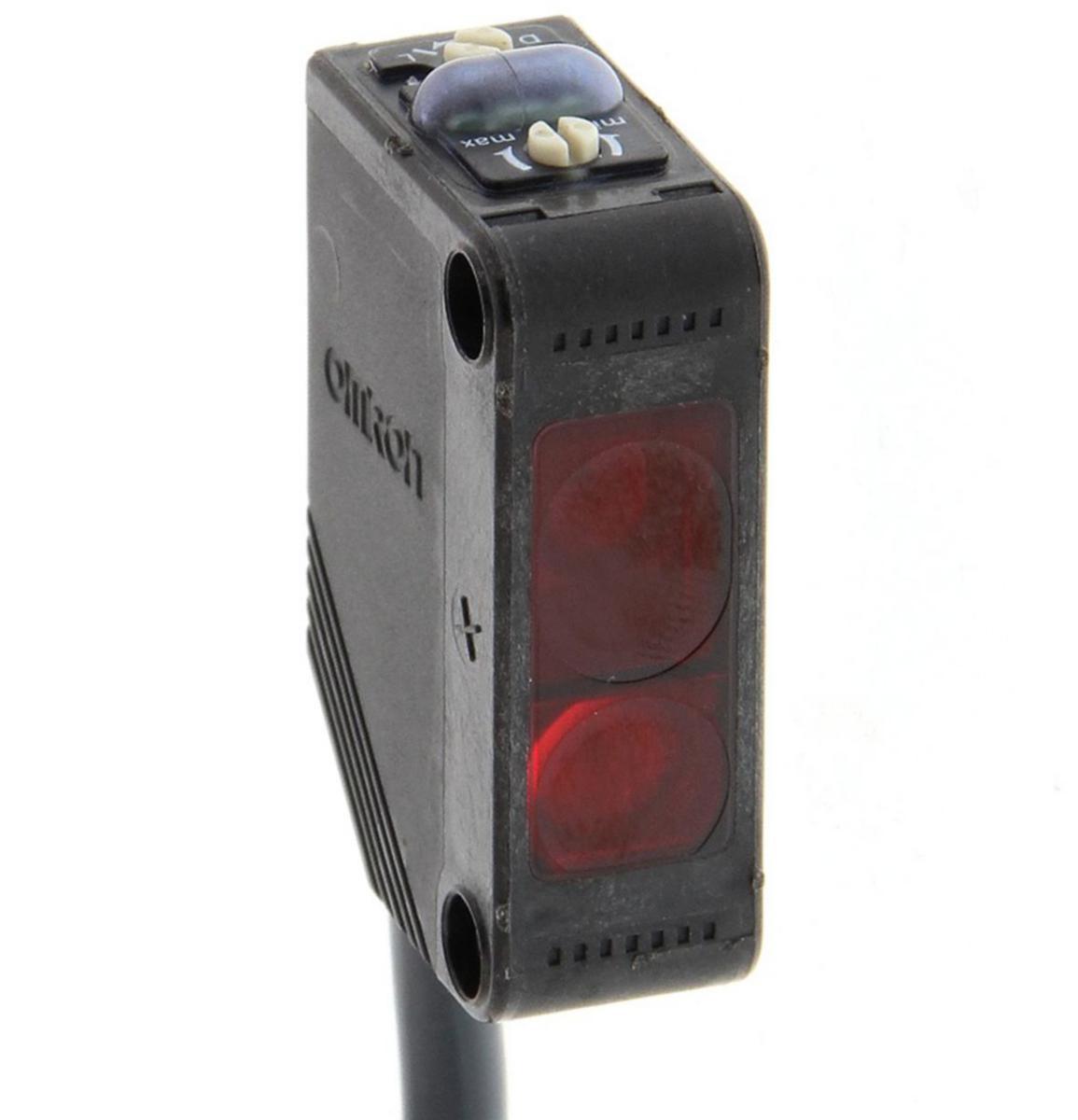 Fotocell E3Z Laser, Bakgrundsavbländande - FOTOCELL LASER BGS 300MM E3Z-LL86