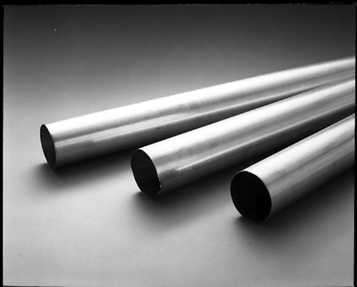 ASTM Rostfria rör 316L/EN1.4404 sömlöst - 3" SCH40S SMLS PIPE SA312 (88,90X5,49) 316L/1,4404 CERT