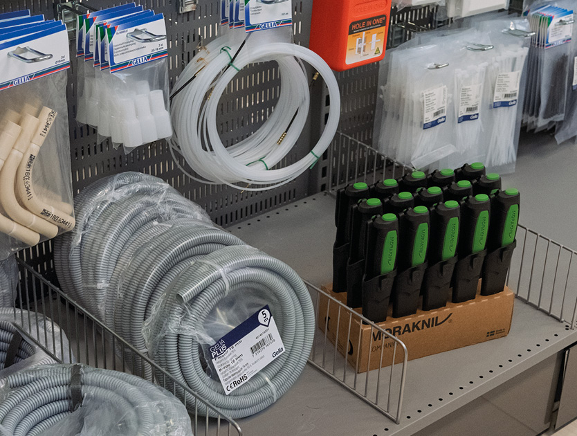 Morakniv display i butiksinredning